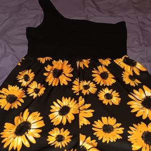 Xl sunflower romper